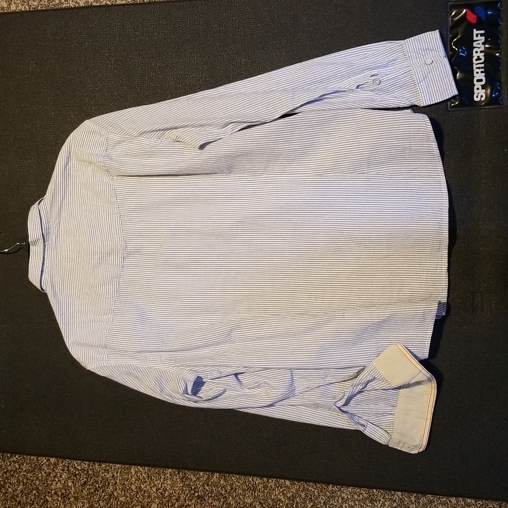 💥Brand new no tags mens long sleeve dress shirt white w/light blue pin strips - Picture 3 of 3